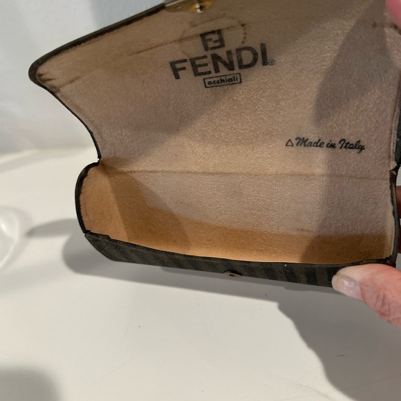 Vintage Fendi Black and Tan Striped eyeglass case - Picture 3 of 6